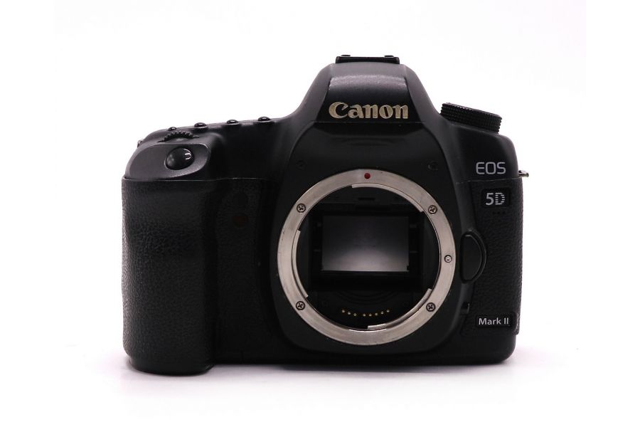 Canon EOS 5D Mark II body (пробег 99730 кадров)