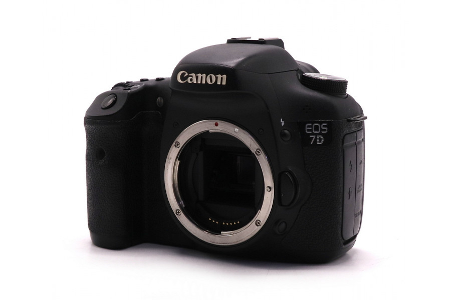 Фотокамера Canon EOS 7D body (пробег 73955 кадров)