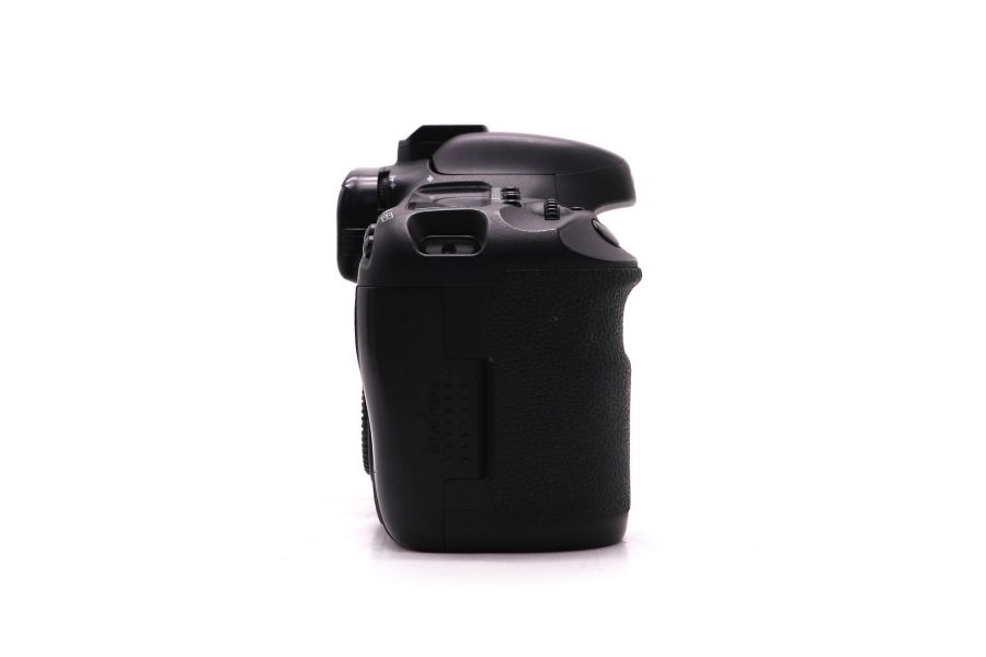 Фотокамера Canon EOS 7D body (пробег 73955 кадров)
