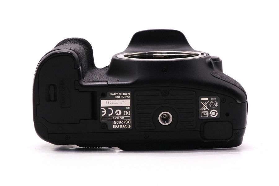 Фотокамера Canon EOS 7D body (пробег 73955 кадров)