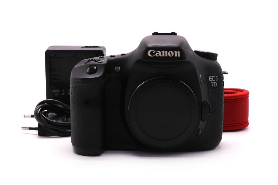 Фотокамера Canon EOS 7D body (пробег 73955 кадров)