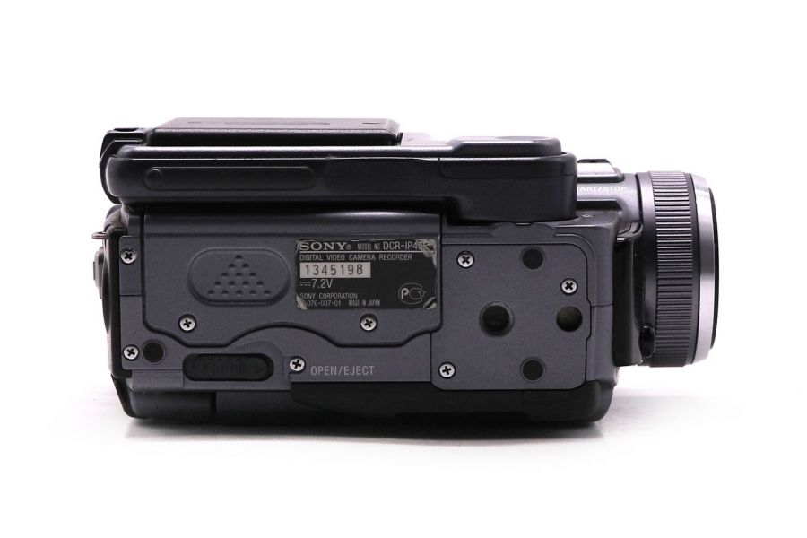 Компактная цифровая видеокамера Sony DCR-IP45E