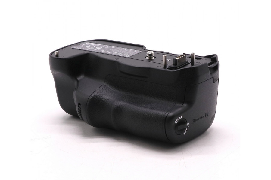 Батарейный блок Sony VG-C99AM в упаковке