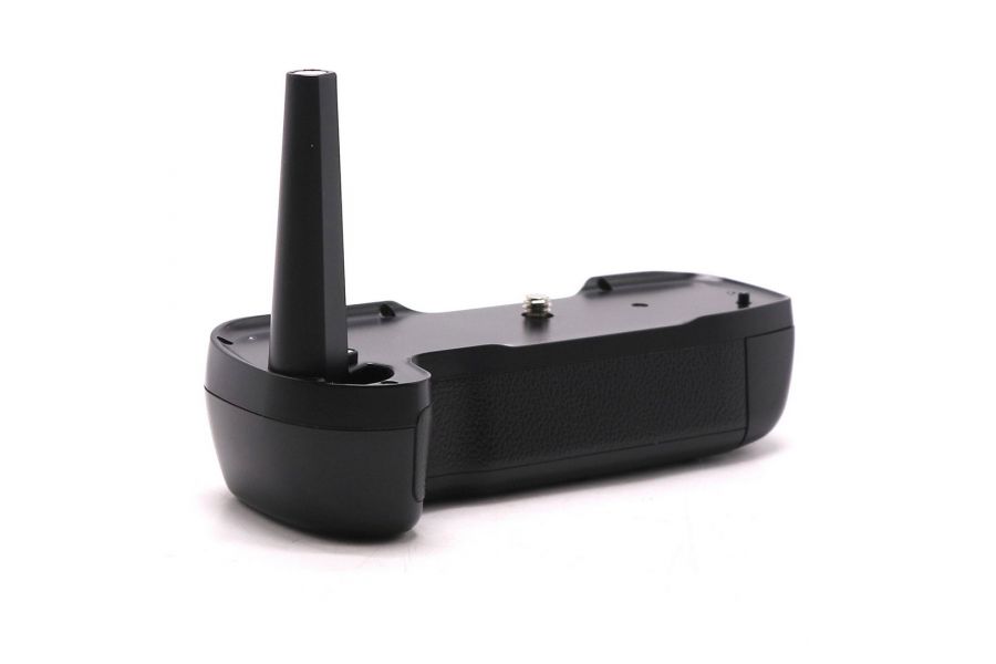 Батарейный блок (ручка) Nikon MB-17 в упаковке