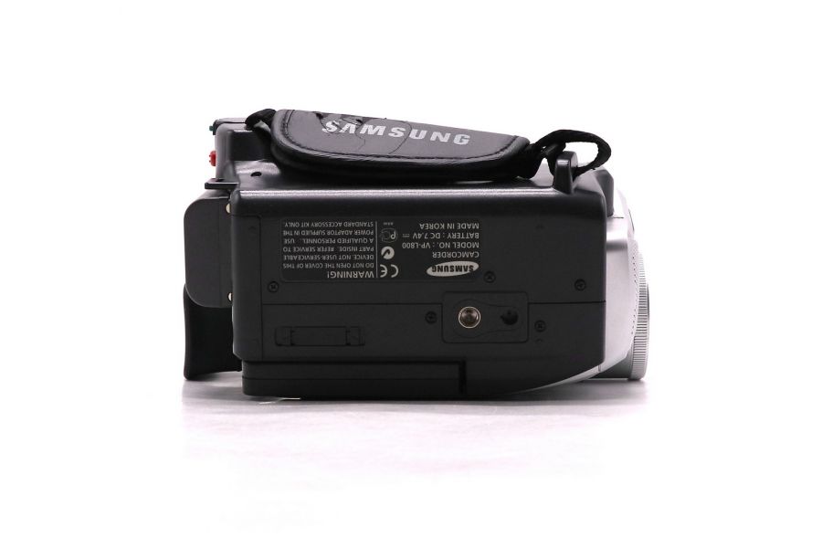 Аналоговая видеокамера формата Hi8 Samsung VP-L800