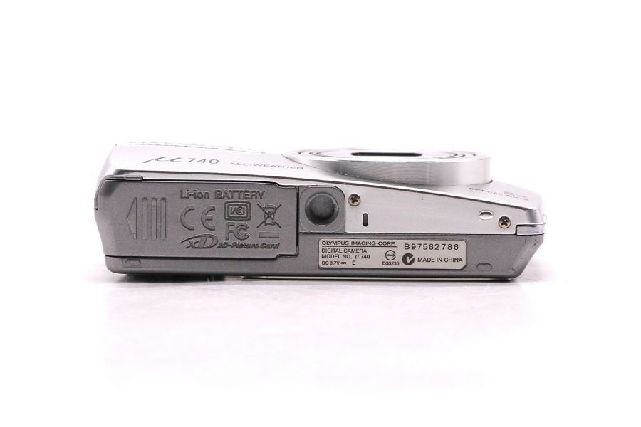 Компактная фотокамера Olympus mju 740 Digital