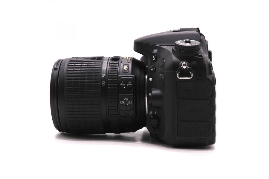Nikon D7100 kit 18-105mm (пробег 8680 кадров)