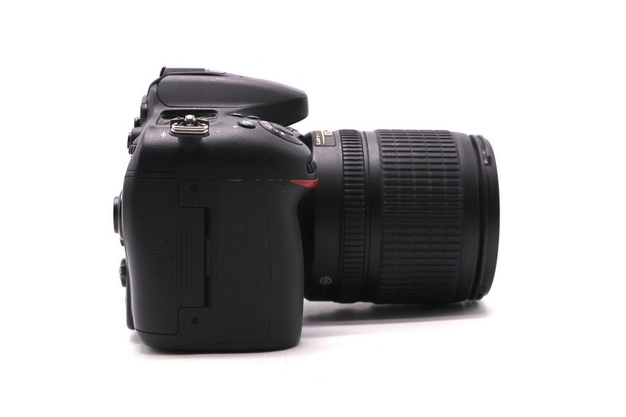 Nikon D7100 kit 18-105mm (пробег 8680 кадров)