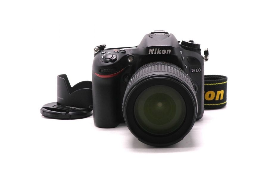 Nikon D7100 kit 18-105mm (пробег 8680 кадров)