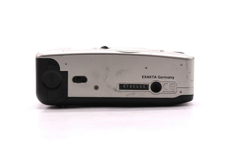 Пленочный компактный фотоаппарат Exakta MD BF3