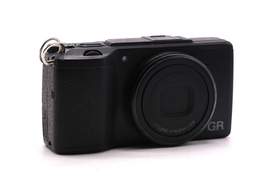 Цифровая камера Ricoh GR II (пробег 10500 кадров)