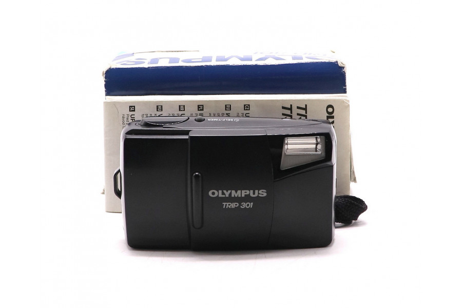 Компактная фотокамера Olympus Trip 301 в упаковке