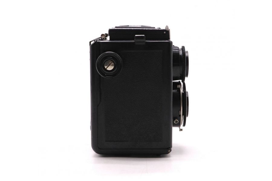 Советский среднеформатный фотоаппарат Любитель-2
