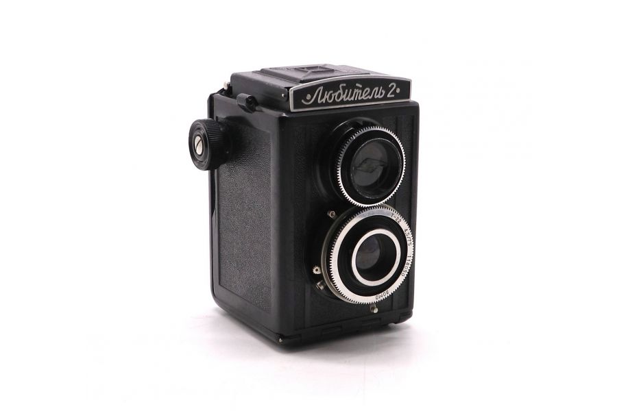 Советский среднеформатный фотоаппарат Любитель-2
