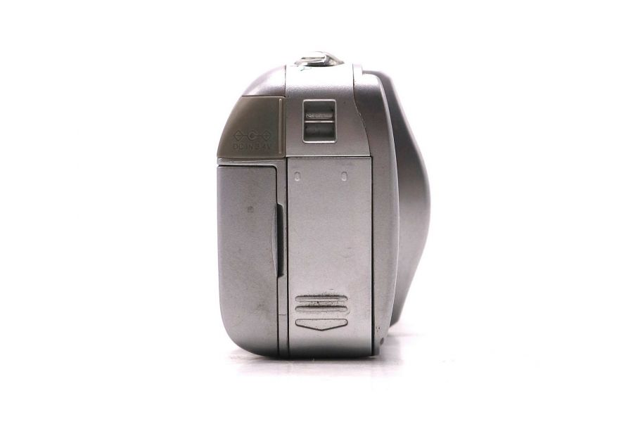 Цифровая фотокамера Olympus Camedia C-460 Zoom