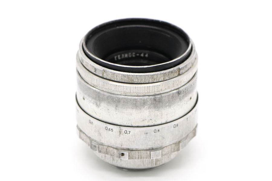 Советский мануальный объектив Гелиос-44 2/58 М39