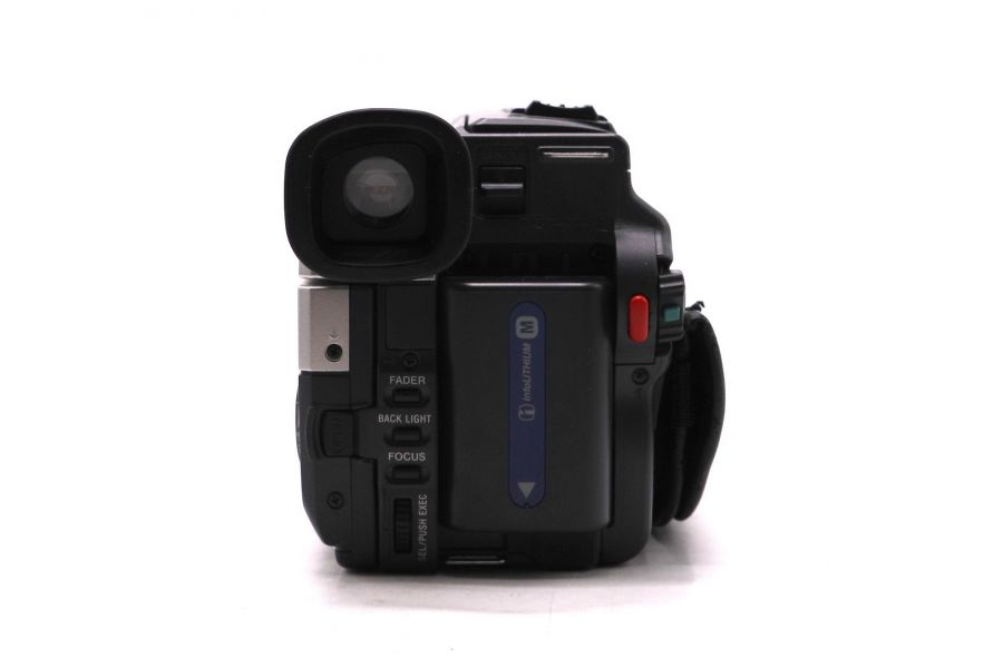 Видеокамера Sony CCD-TRV107E Handycam Vision