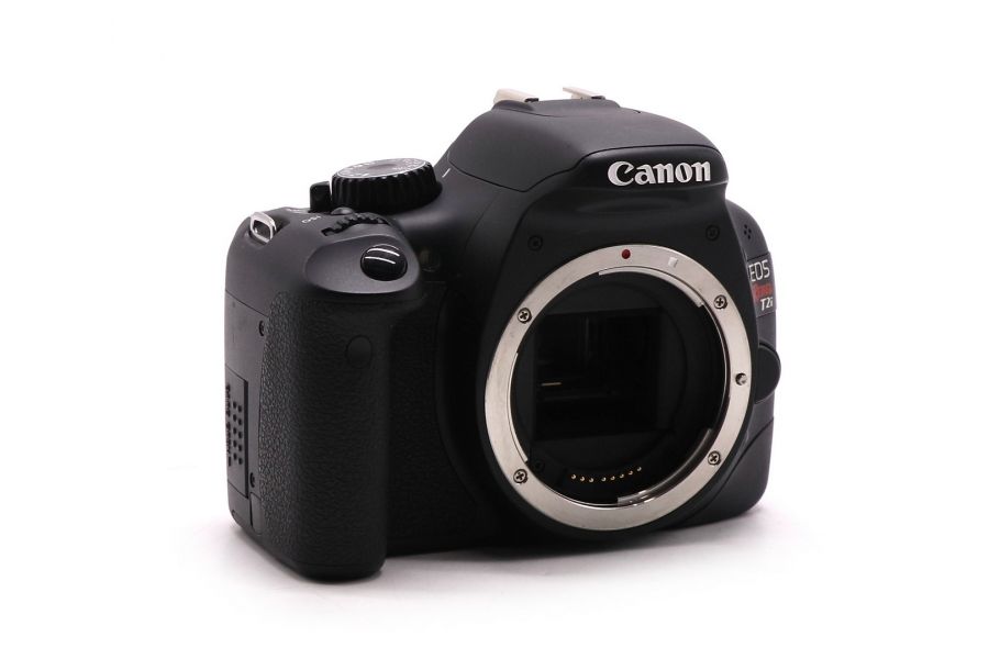 Canon EOS Rebel T2i (550D) body (пробег 2085 кадров)