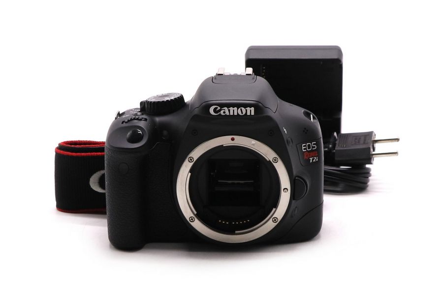 Canon EOS Rebel T2i (550D) body (пробег 2085 кадров)