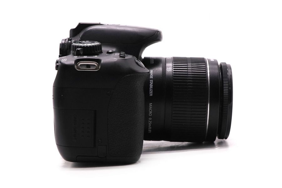 Камера Canon EOS 650D kit (пробег 65000 кадров)
