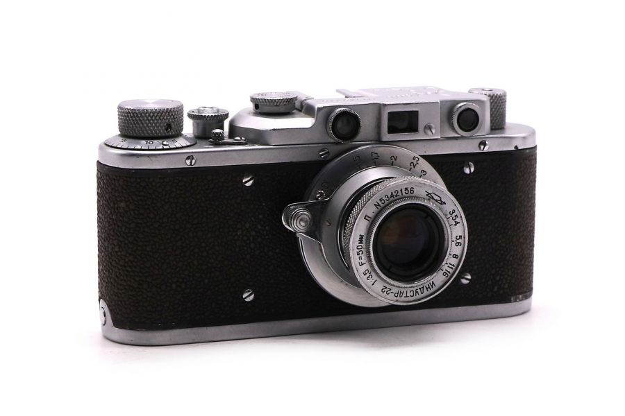 Камера Зоркий + Индустар-22 П ранний (СССР, 1952)