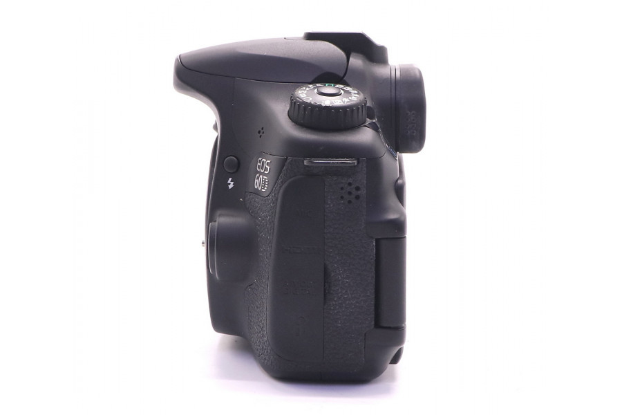 Canon EOS 60D body в упаковке (пробег 8815 кадров)
