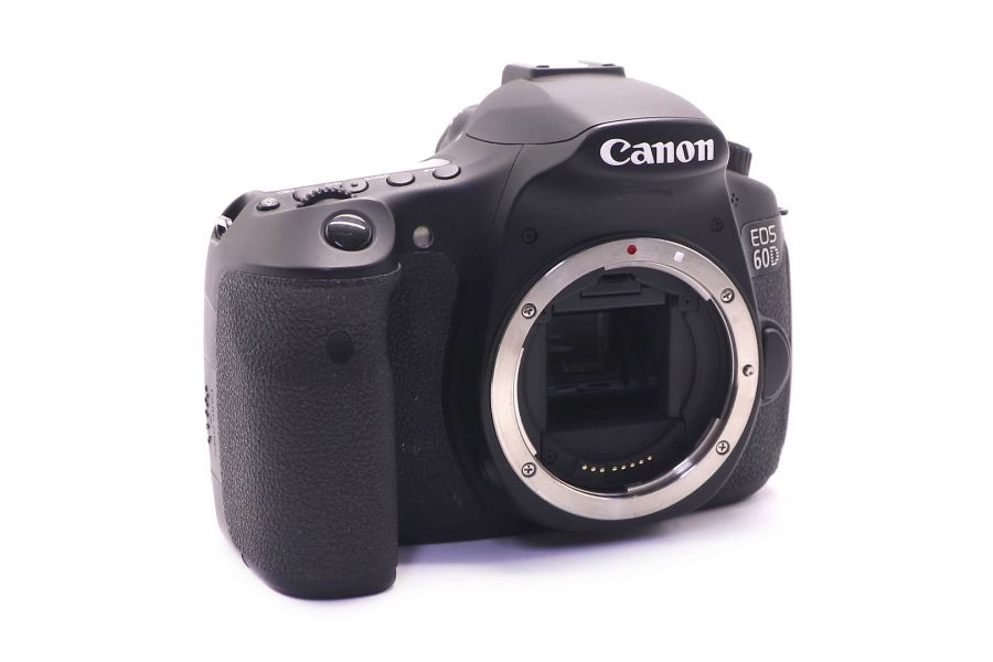 Canon EOS 60D body в упаковке (пробег 8815 кадров)