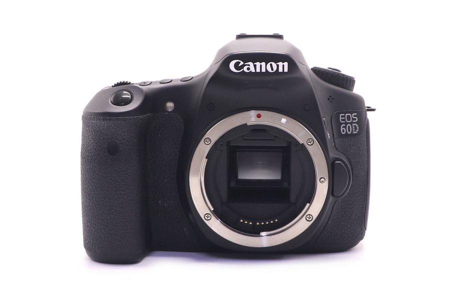 Canon EOS 60D body в упаковке (пробег 8815 кадров)