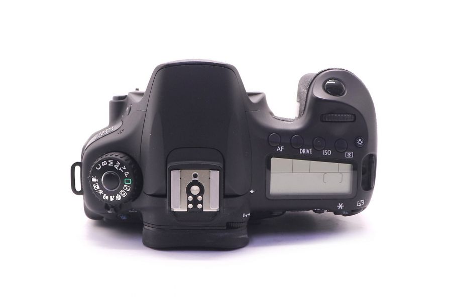 Canon EOS 60D body в упаковке (пробег 8815 кадров)