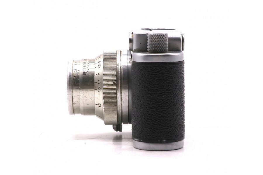 Зоркий 1-го выпуска ригельный в упаковке (1952)