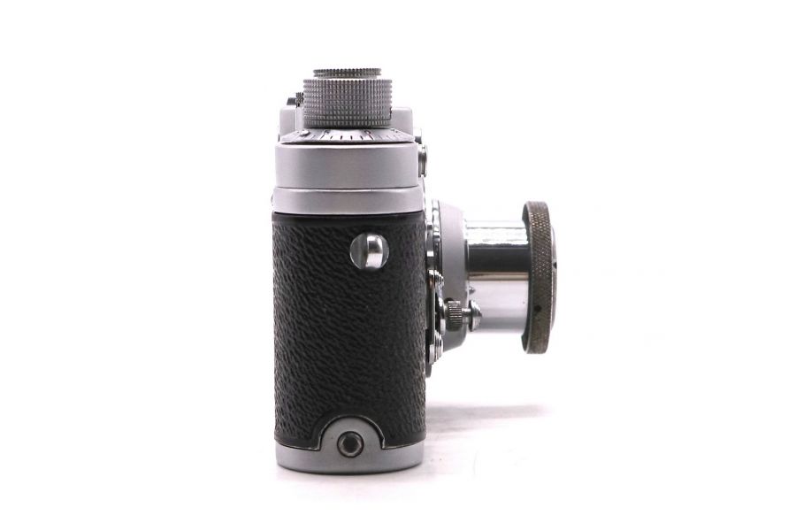 Советский фотоаппарат Зоркий 2С в упаковке