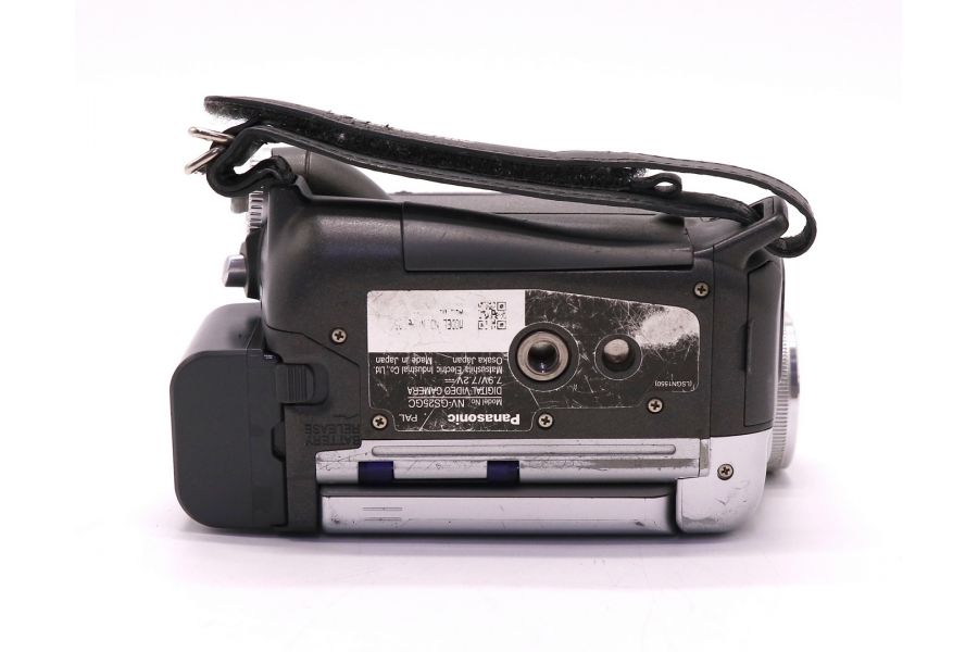 Цифровая видеокамера Panasonic NV-GS25 MiniDV
