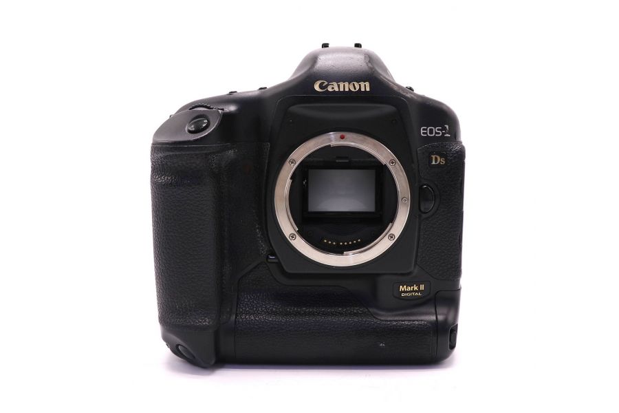 Canon EOS 1Ds Mark II body (пробег 111505 кадров)