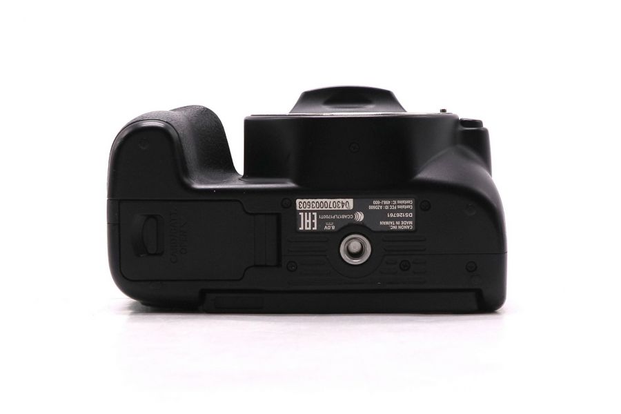 Камера Canon EOS 250D body (пробег 13505 кадров)