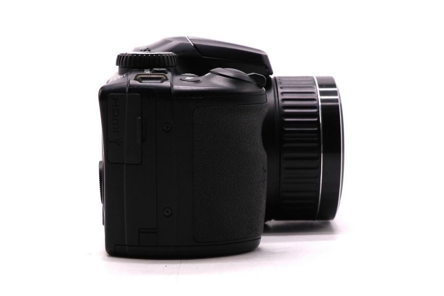 Цифровой фотоаппарат Fujifilm FinePix S6800