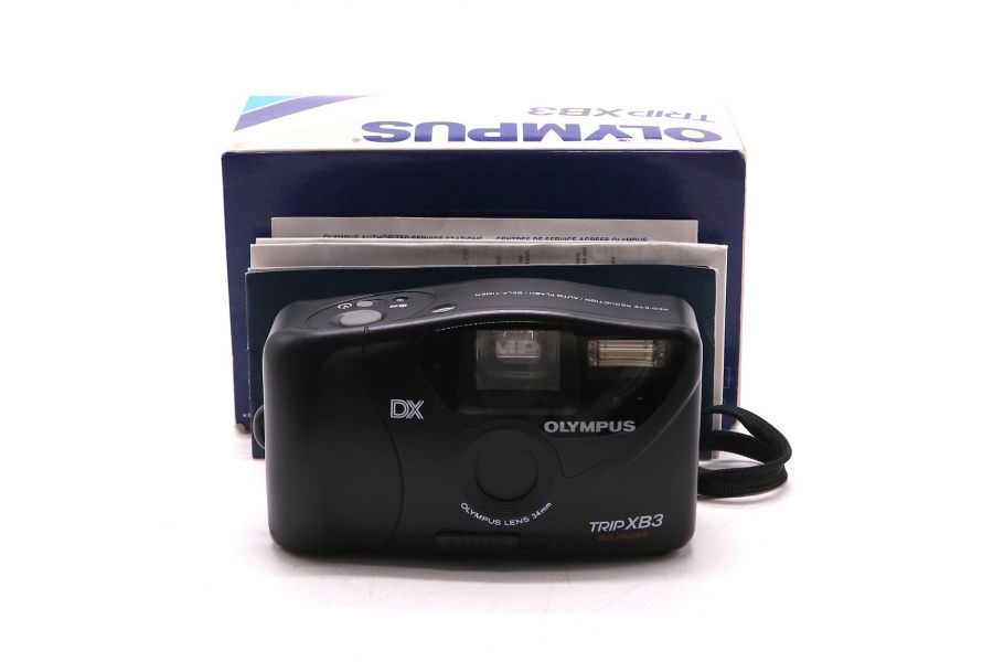 Компактный фотоаппарат Olympus Trip XB3 в упаковке