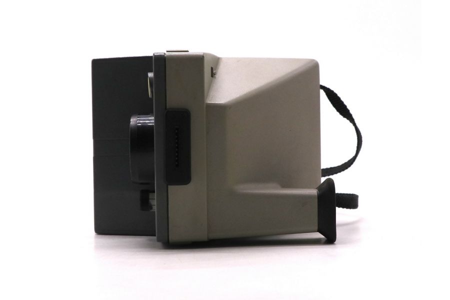 Винтажная модель Polaroid 500 Land Camera