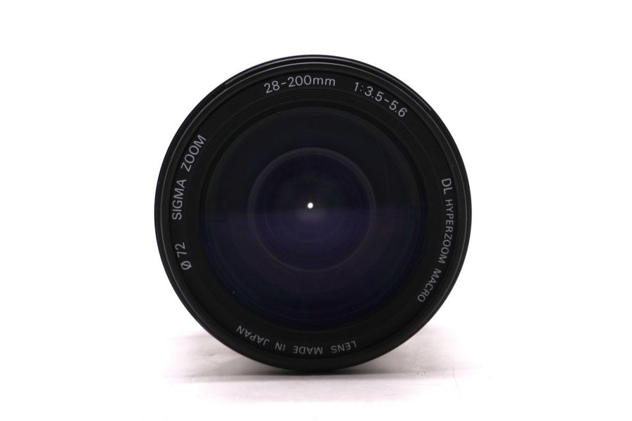 Объектив Sigma Zoom 28-200mm f/3.5-5.6 DL Hyperzoom Macro Aspherical IF