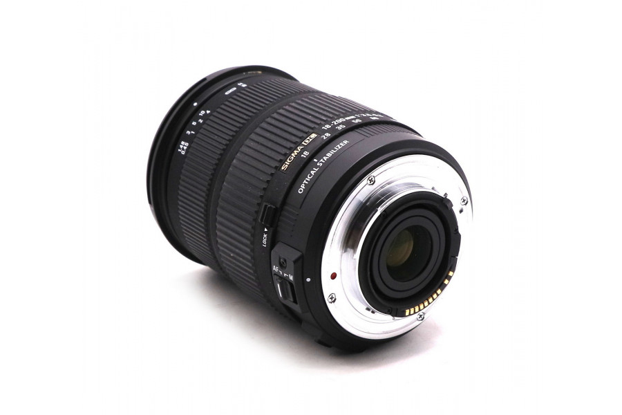 Объектив Sigma AF 18-200mm f/3.5-6.3 DC OS Sigma SA