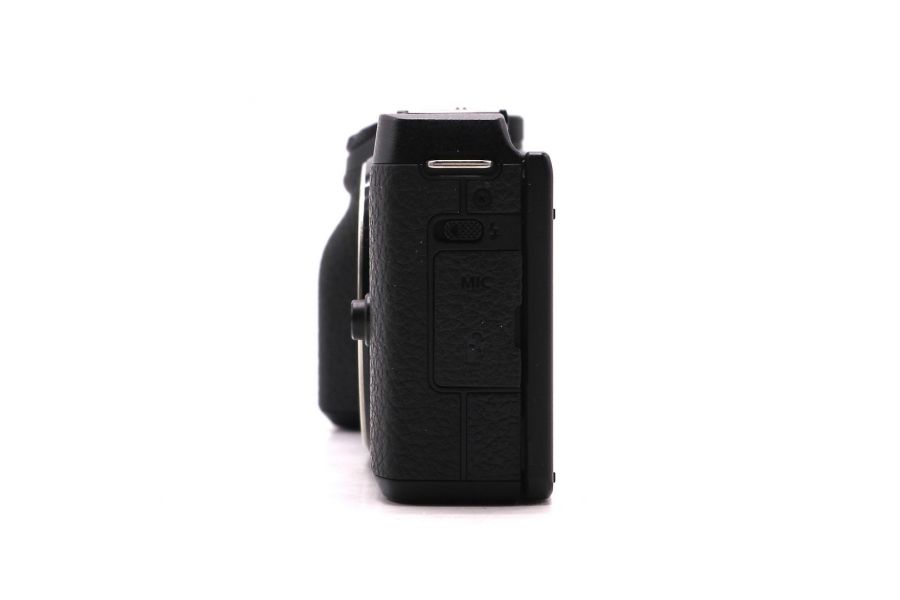 Canon EOS M6 Mark II body в упаковке (пробег 840 кадров)