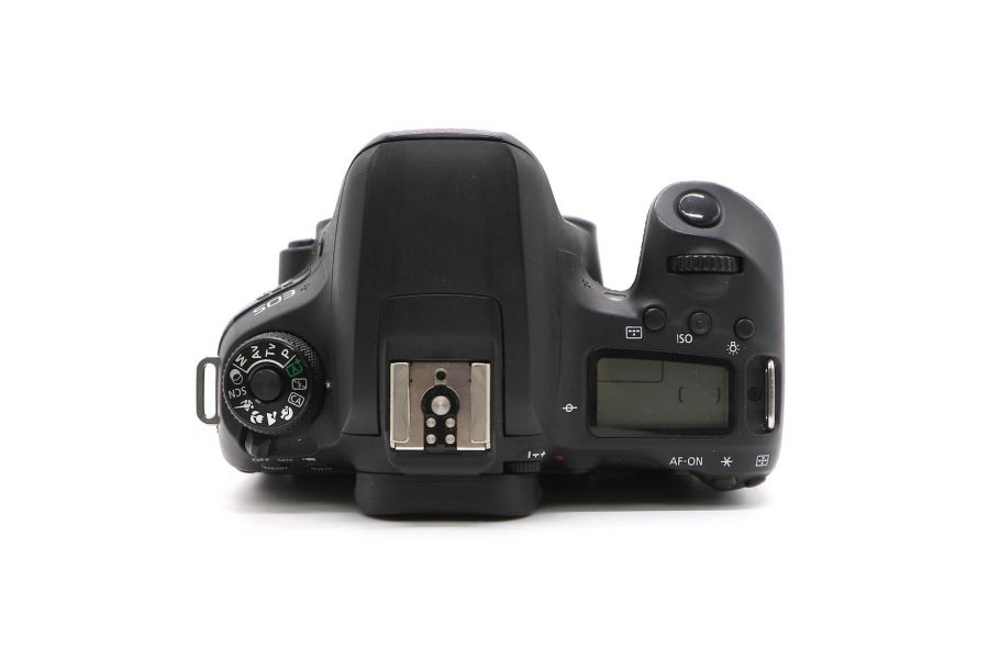 Canon EOS 77D body в упаковке (пробег 140 кадров)