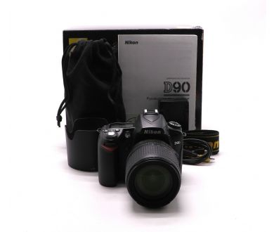 Nikon D90 kit в упаковке (пробег 9925 кадров)