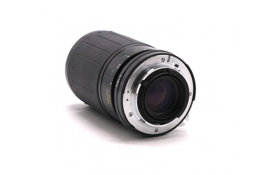 Vivitar 70-210mm f/4.5-5.6 MC MACRO Nikon F в упаковке