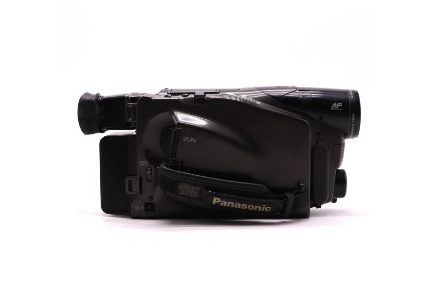 Видеокамера Panasonic NV-R55EE VHS (Japan)