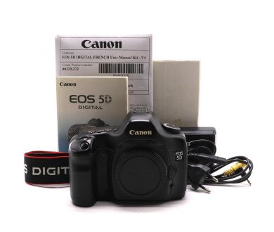 Цифровой фотоаппарат Canon EOS 5D body в упаковке