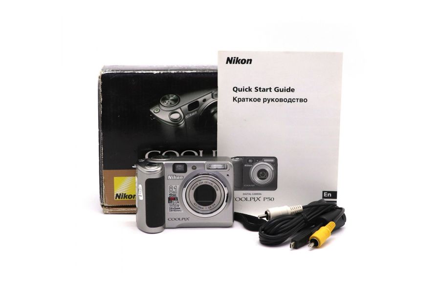 Фотоаппарат Nikon Coolpix P50 в упаковке