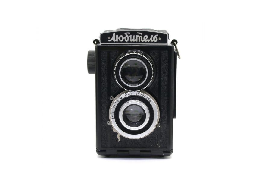 Пленочный фотоаппарат Любитель в упаковке