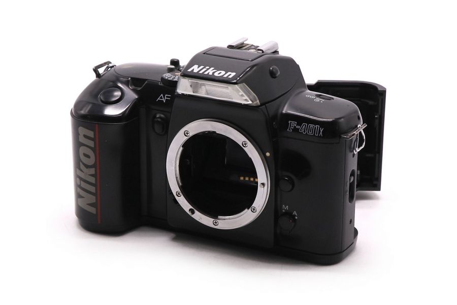 Автофокусная зеркальная камера Nikon F-401x body
