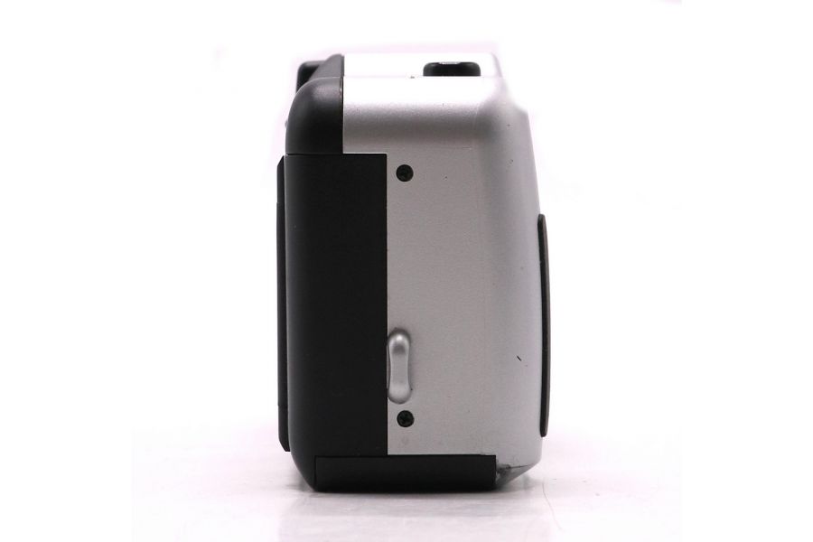 Плёночный фотоаппарат с вспышкой Skina Poche 22