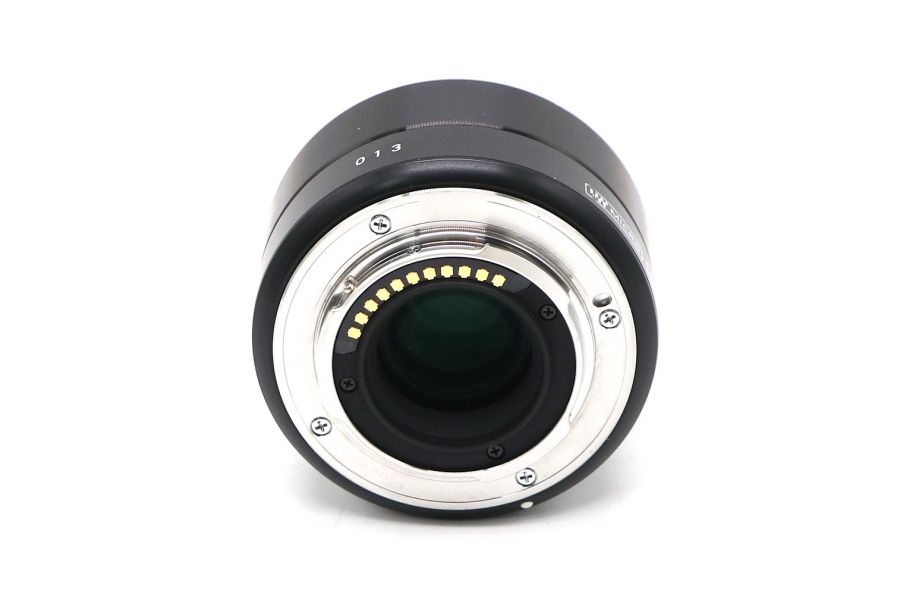 Компактный объектив Sigma AF 30mm f/2,8 DN Micro 4/3